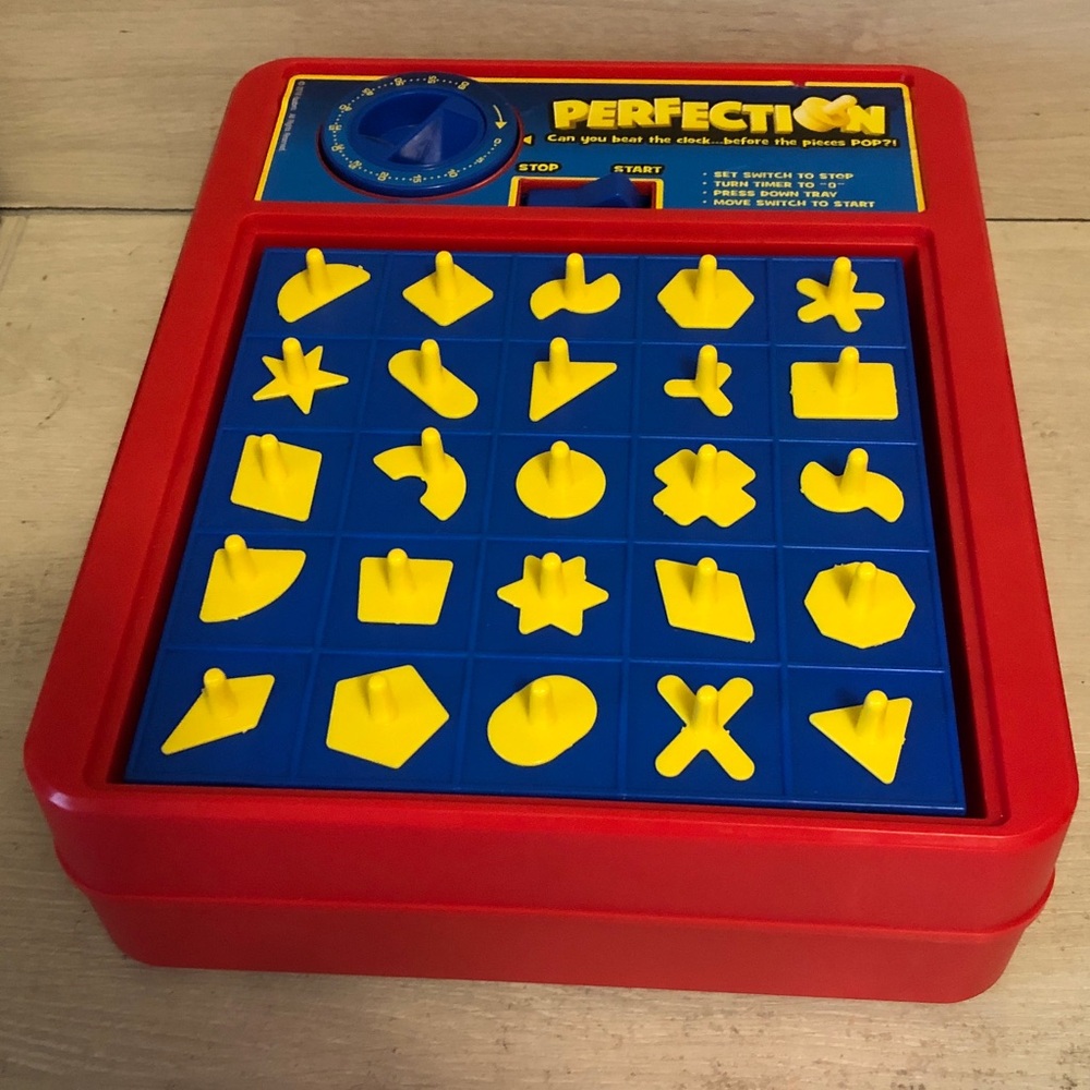 2016 Perfection Game No Box No Batteries Required